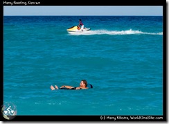Harry floating, Cancun